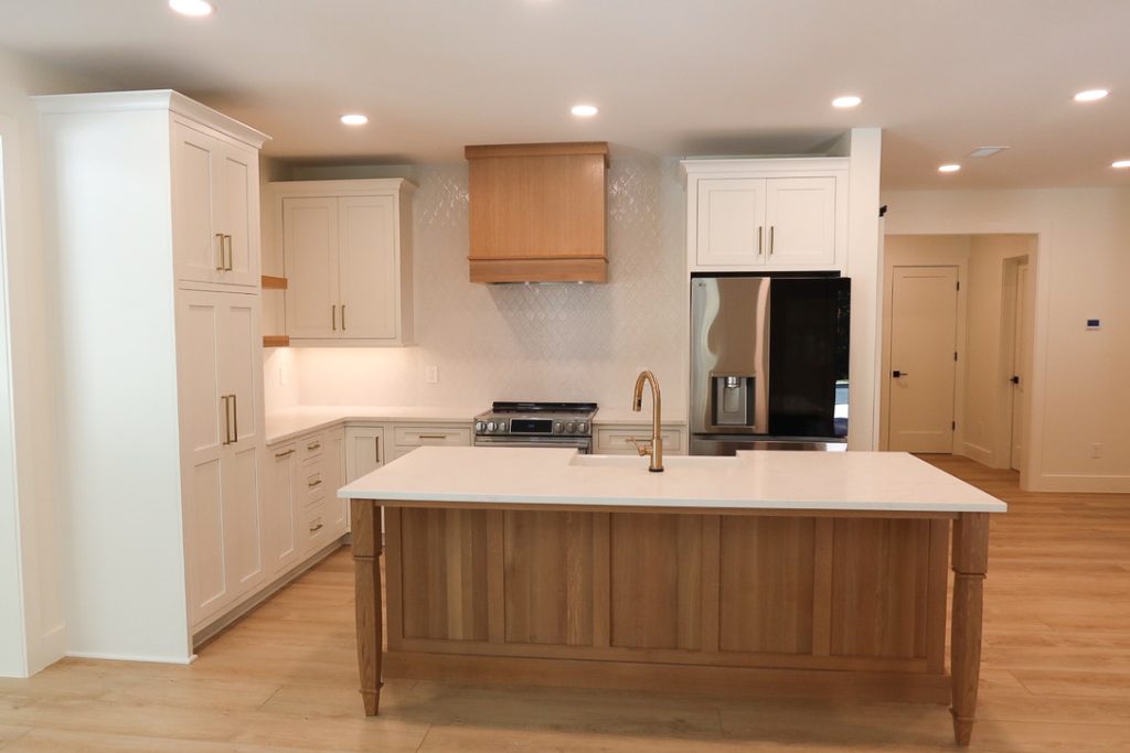 White Oak Basement Kitchenette