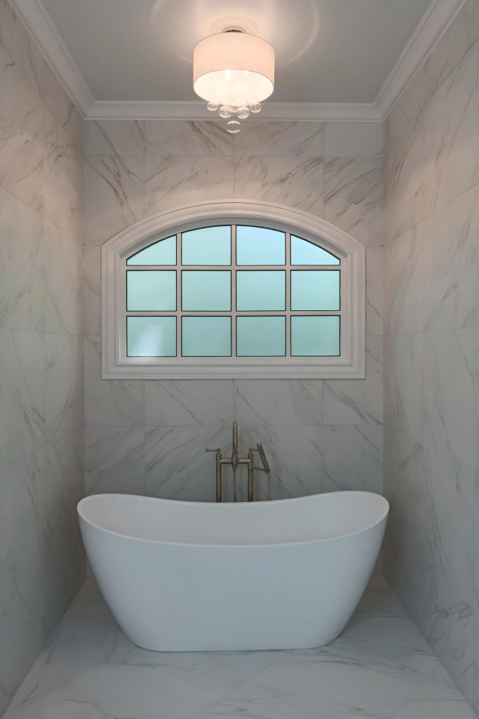 soaking tub in primary bath